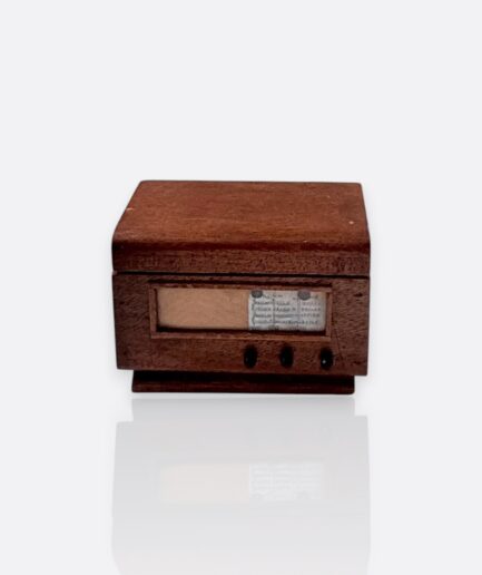 Vintage Radyo Formunda Ahşap Puro – Sigara Kutusu (1950’ler)