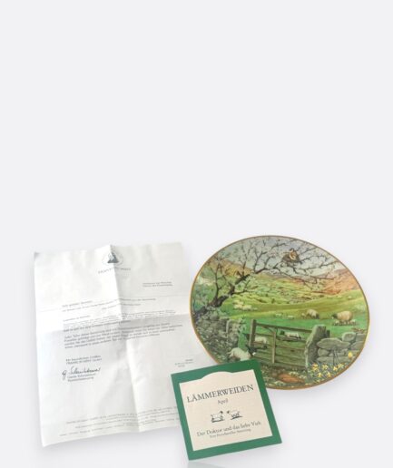 Royal Worcester – “Lambing Pastures” (1987)
All Creatures Great and Small Serisi – Nisan Ayı