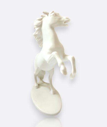 Kaiser Porzellan – “Rearing Horse” Boeckmann İmzalı Bisque Porselen Figür (Almanya, 20. Yüzyıl Ortası)