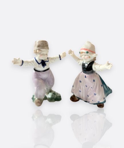 Volkstedt Almanya – “Dancing Children” Porselen Figür Çifti (1890–1930)