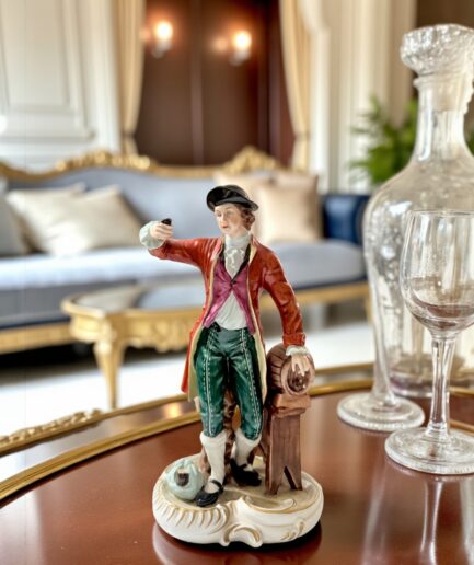 Richard Eckert & Co. – Volkstedt Porselen Figür (1900–1920)