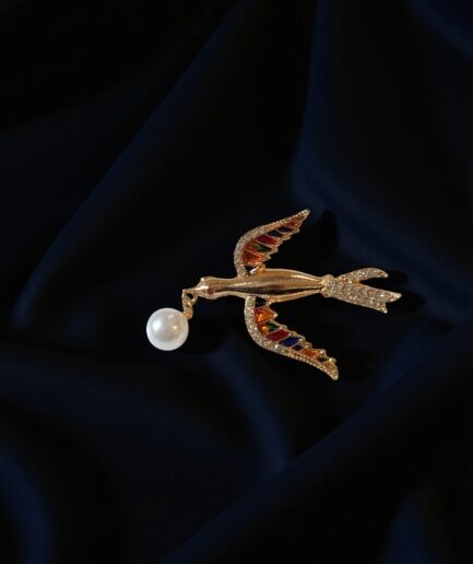 Uçan Kuş Broş – İnci Detaylı Vintage Takı