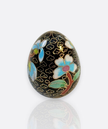 El Dekorlu Siyah Cloisonné Yumurta – Çin, 1960–1980