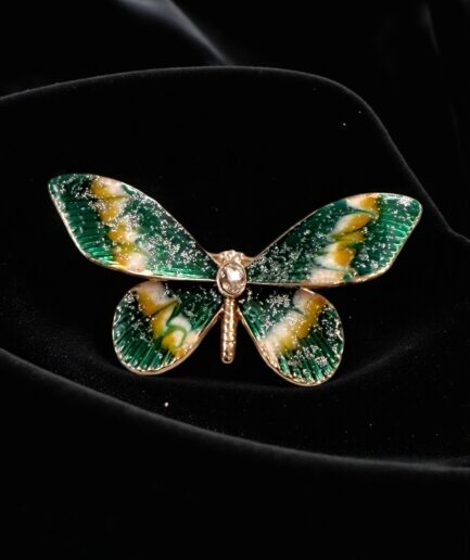 Yeşil-Sarı Mine İşlemeli Kelebek Figürlü Taş Detaylı Broş